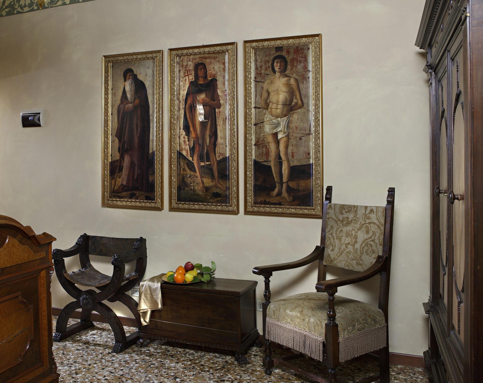 Palazzo Priuli 4* Venedig